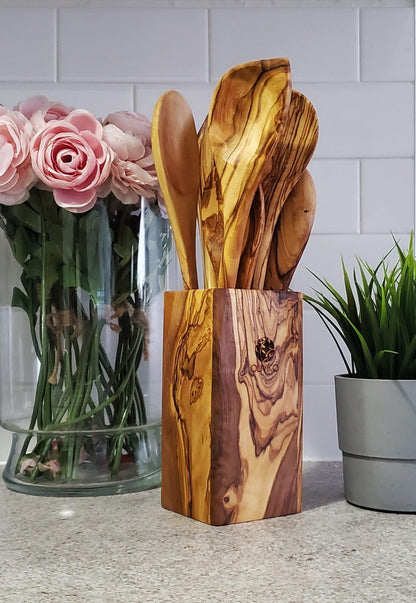 Handmade Olive Wood Holder+ Utensils Kit of 5 Utensils Holder+ 2 Spatula + 3 Spoon 100% Olive Wood - oliviko