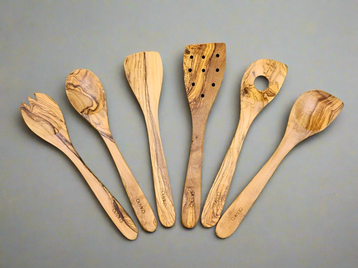 Kit d'ustensiles en bois d'olivier faits à la main de 5 ustensiles 1 spatule + 4 cuillères 100% bois d'olivier